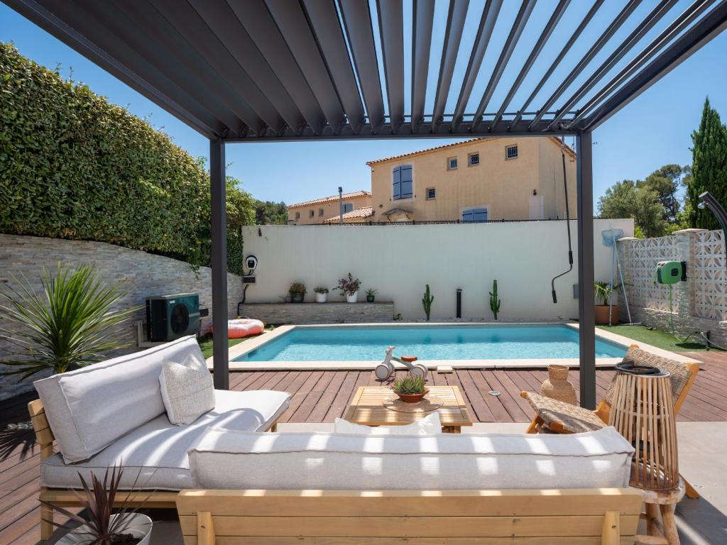 Magnifique villa avec piscine,climatisation, terrasse idéal pour 6 personnes - 5