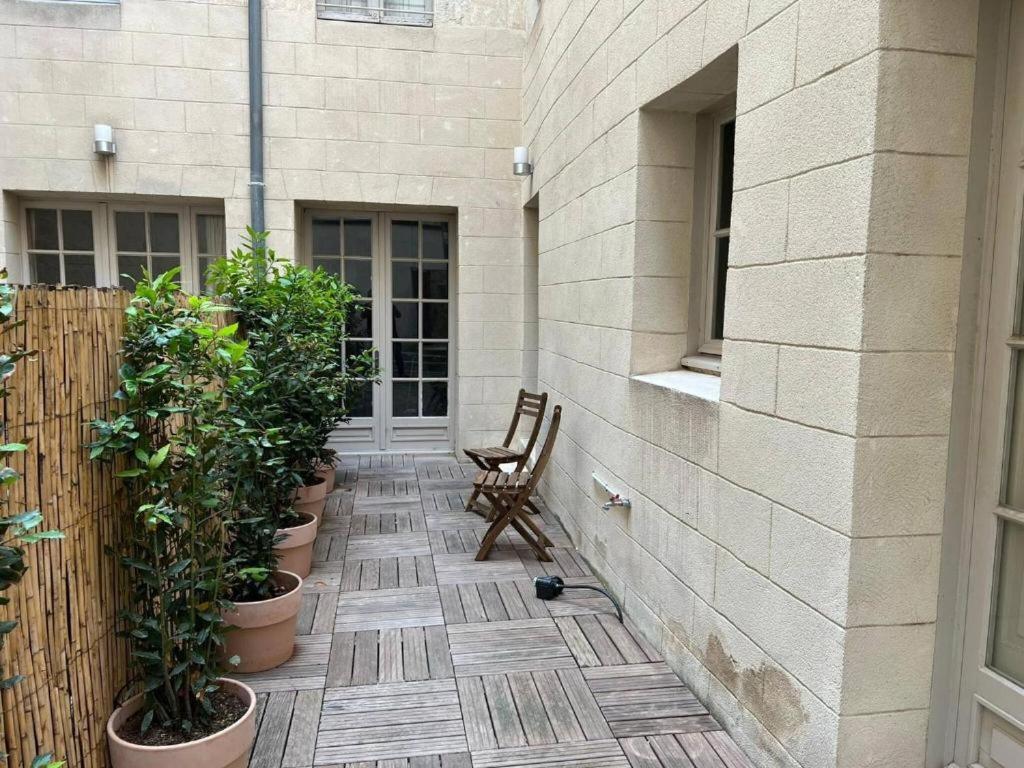 duplex au coeur de ville - les Halles - théatres - 1