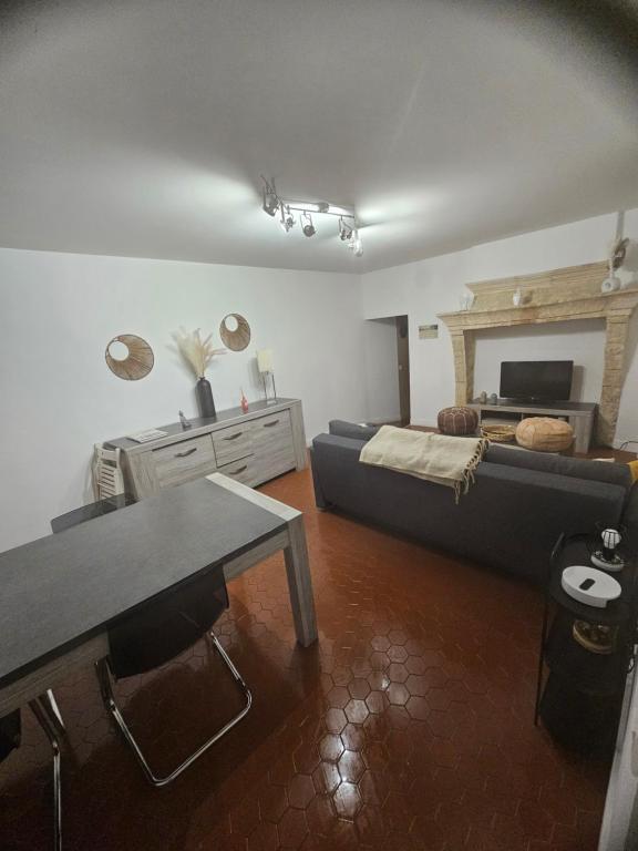 duplex au coeur de ville - les Halles - théatres - 4