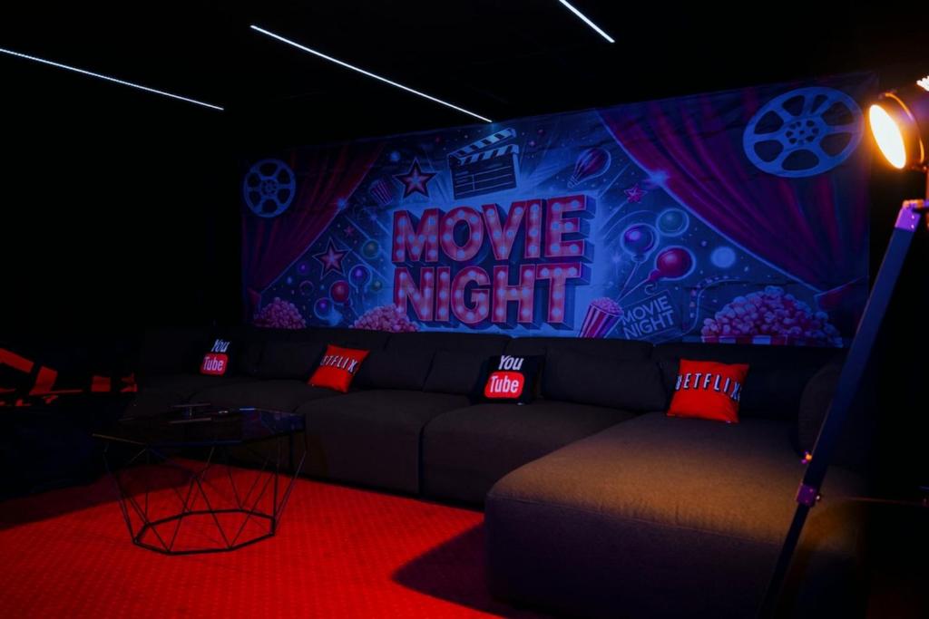 Casa Vamaë Piscine int & cinéma - 4