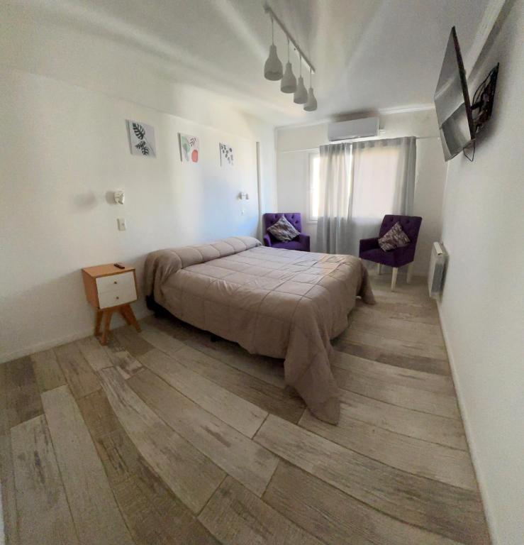 Lujan Homes Apart Hotel - 4