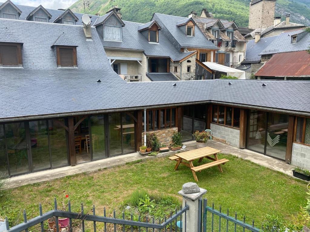 maison de ville LUZ SAINT SAUVEUR - 1