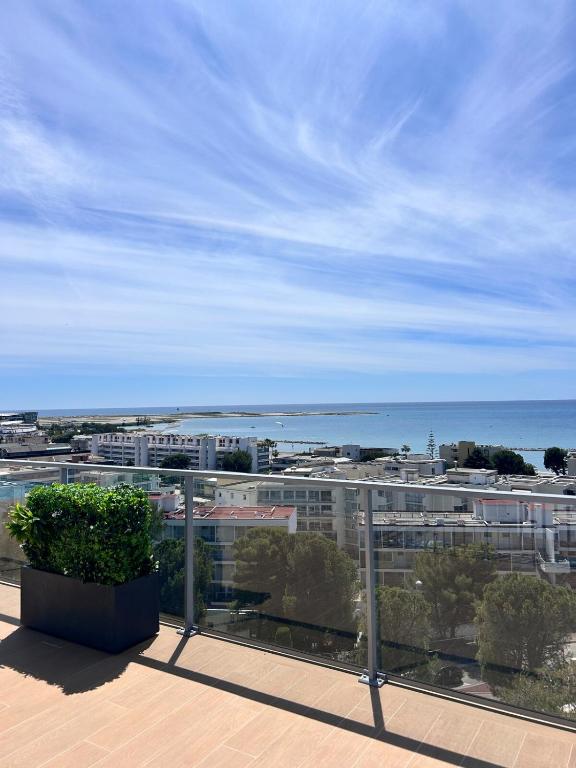 3 pièces Côte d azur Sea Side View piscine rooftop - 4