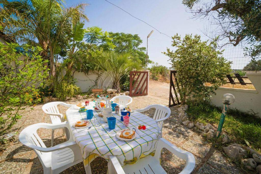 Villetta Fina Bella -Near Sandy Beach - Happy Rentals - 2
