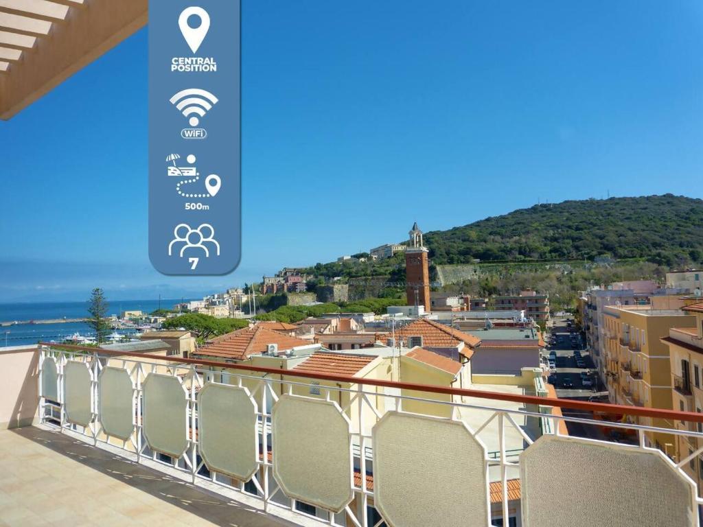 Ampio appartamento panoramico al centro di Gaeta - 1