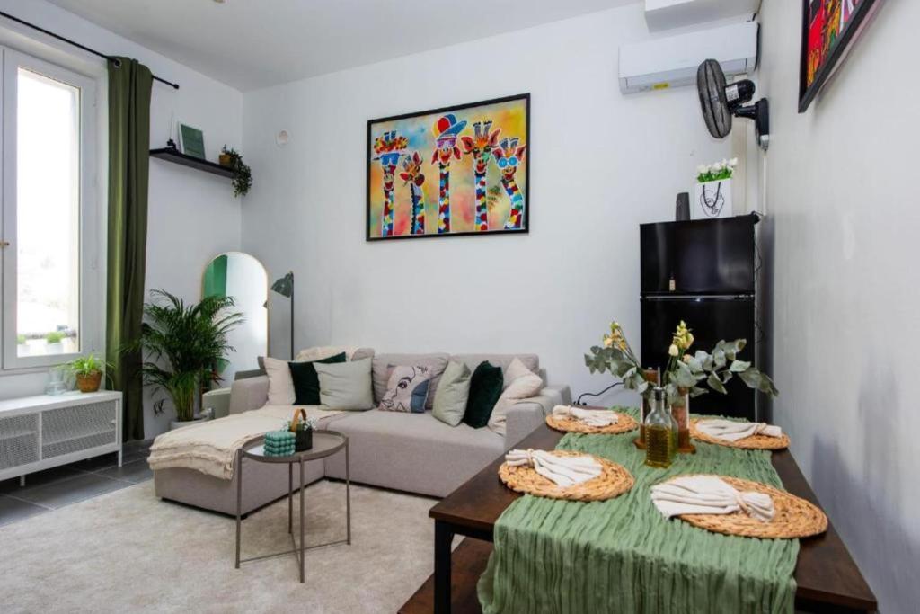 Charmant T2 cosy au cœur dAntibes proche vieille ville & plages - 2