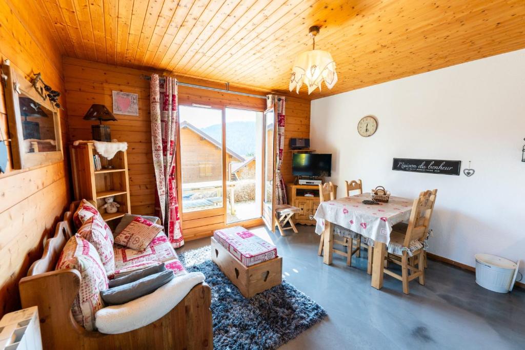Cosy and exotic apartment - view on the lake - 3