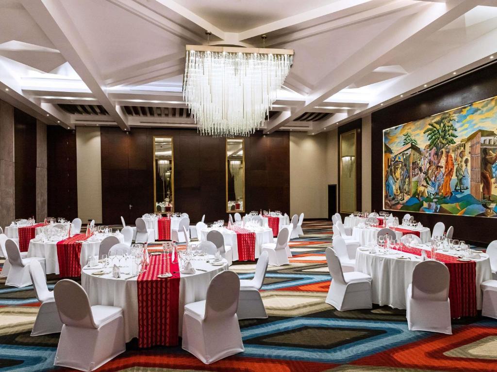Toplantı odası / Geniş salon