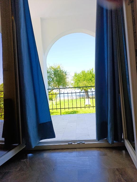 Ever Green beach Apartments — Kavos, Ionian Islands