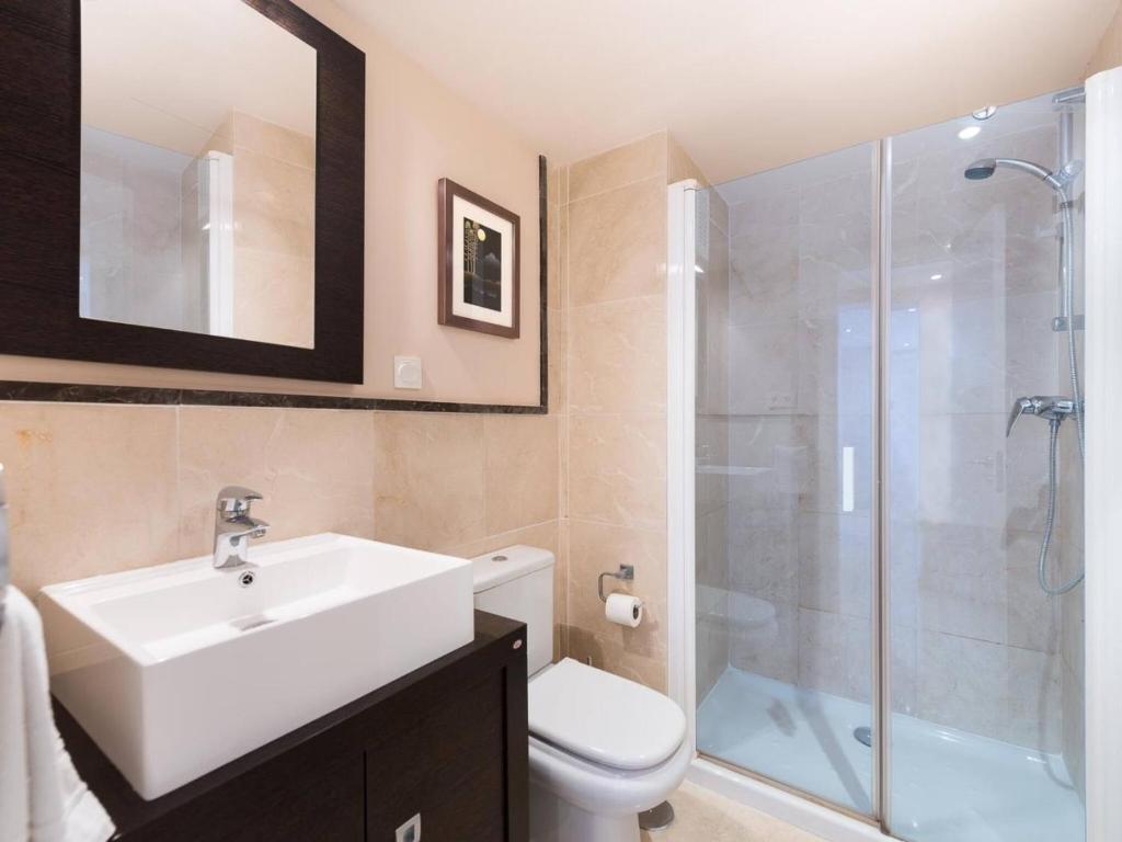Precioso apartamento de 2 dormitorios con parking & WiFi - 5