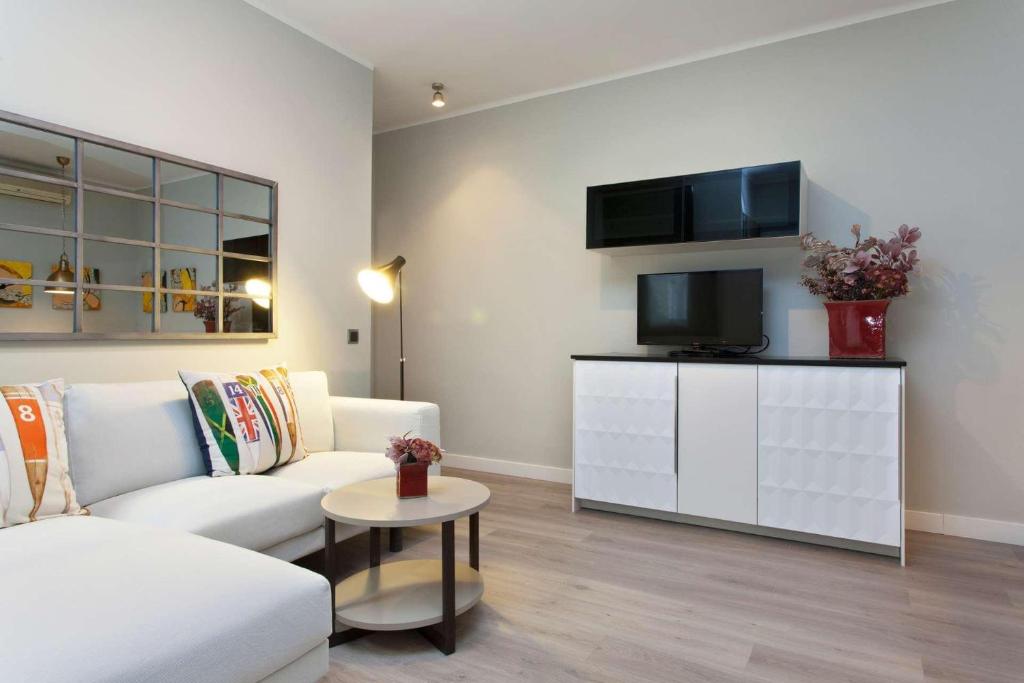 Modern Apartment near Sagrada Familia - 4