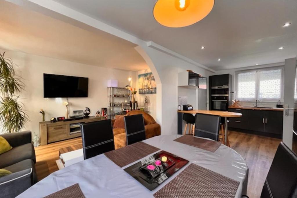 Spacious house in La Rochelle near the beaches - 5