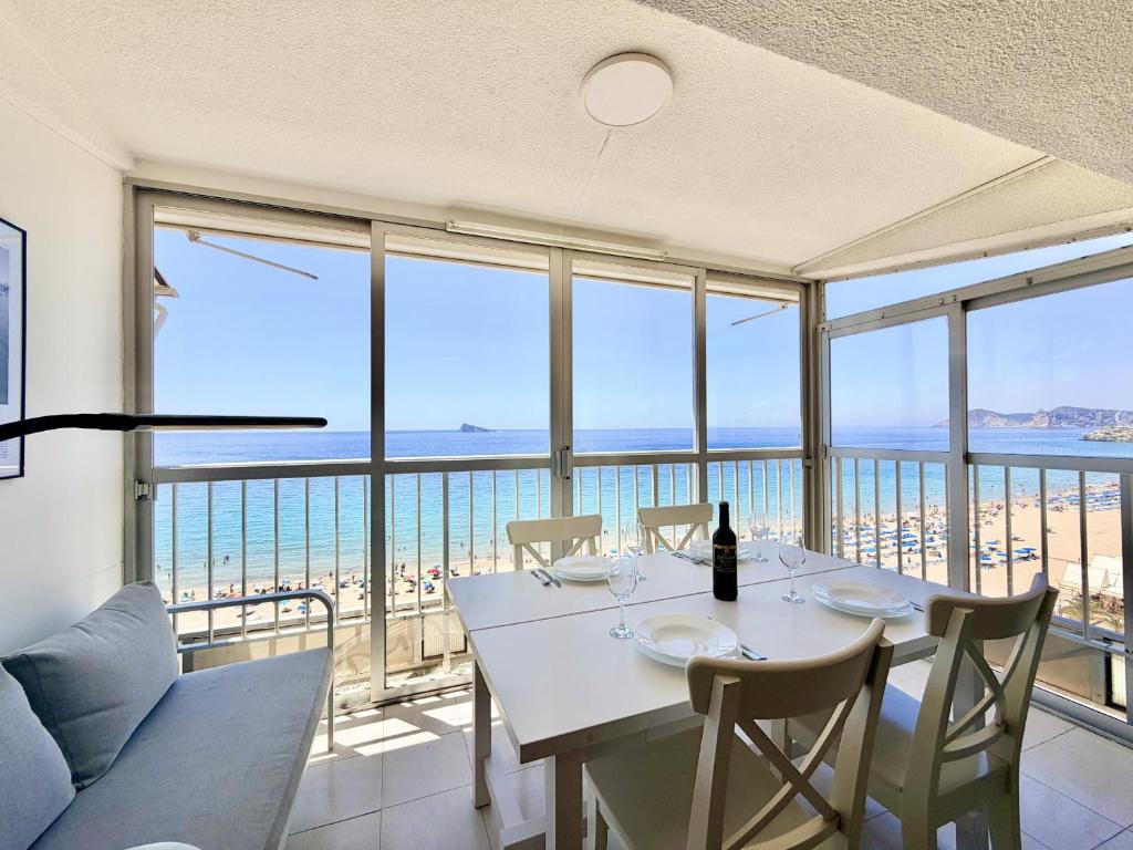 Seafront Beach Corner Apartment - 1