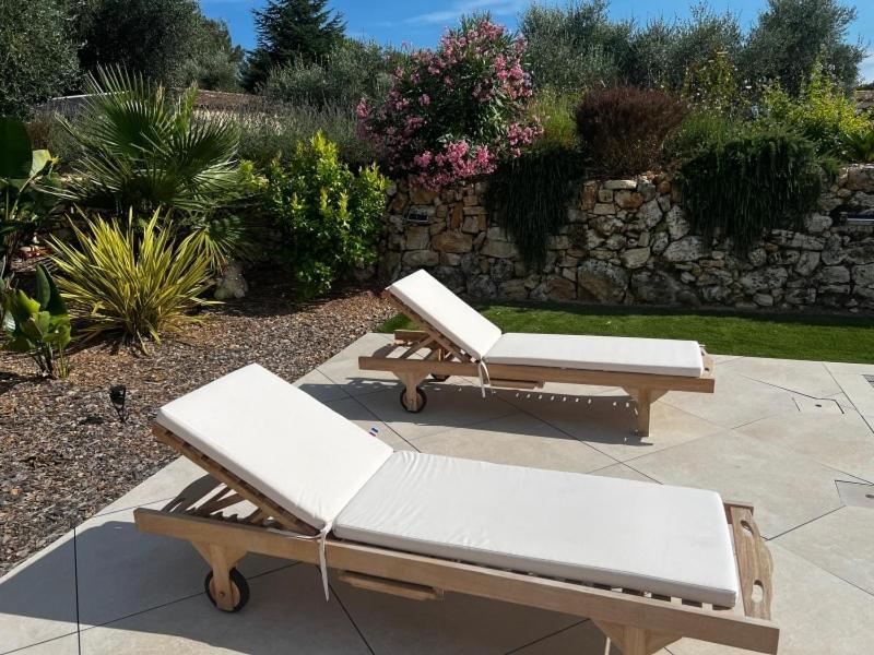 Exceptional Villa with Pool in Peymeinade - 4