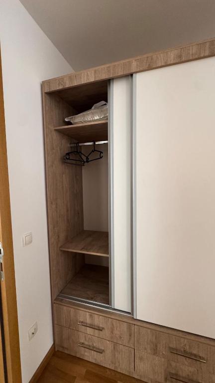 Large & Comfortable place4you Sarajevo apartment - 4