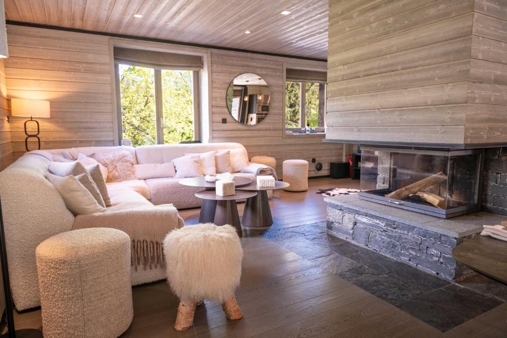 Exceptional 12P chalet with sauna and jacuzzi - 2