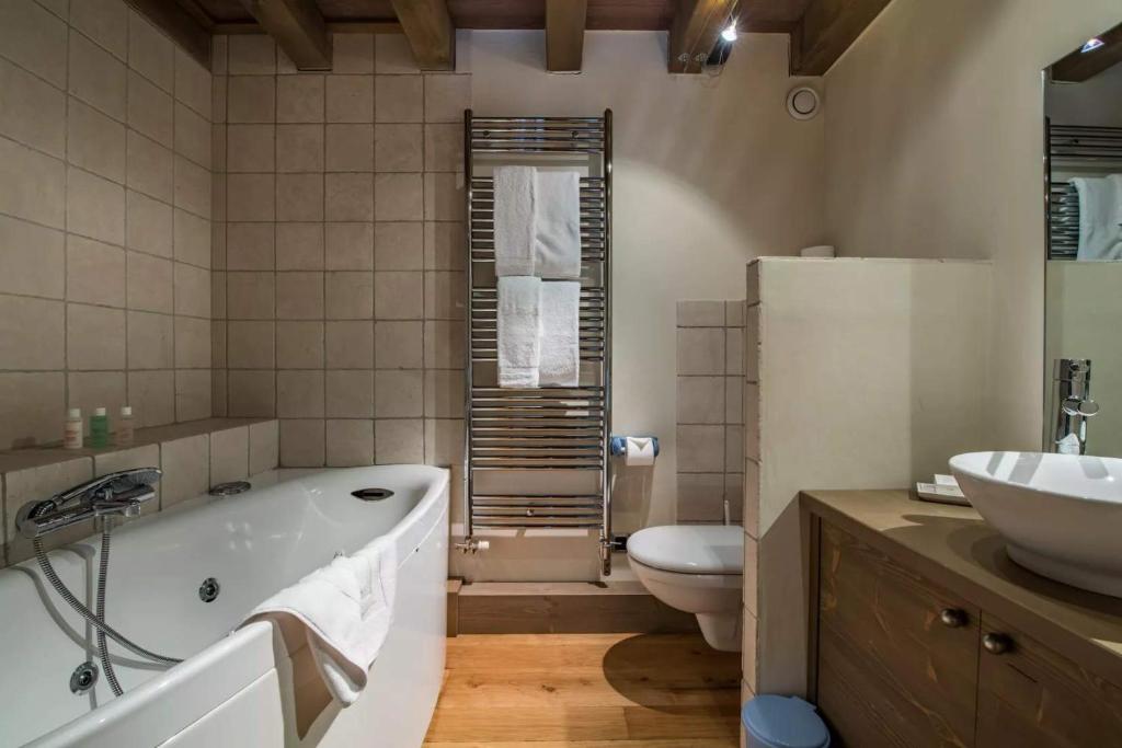 Penthouse - Mountain View & Ski Access 1850 - 3