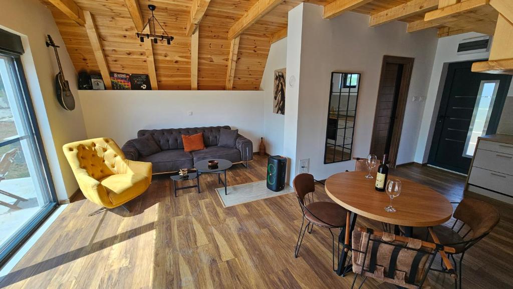 Durmitor Twin Chalets - 2