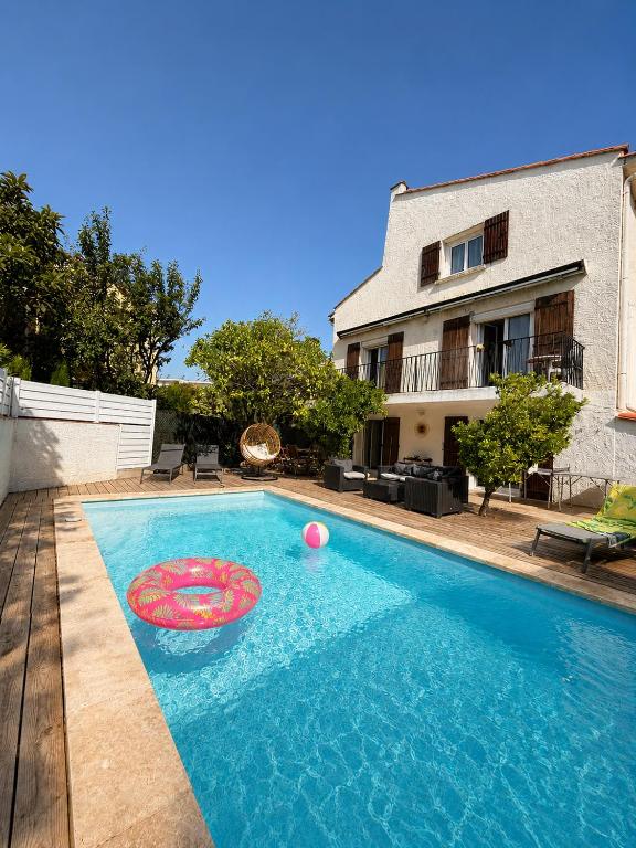 Magnifique villa familiale, 5 chambres, piscine & parking - 1