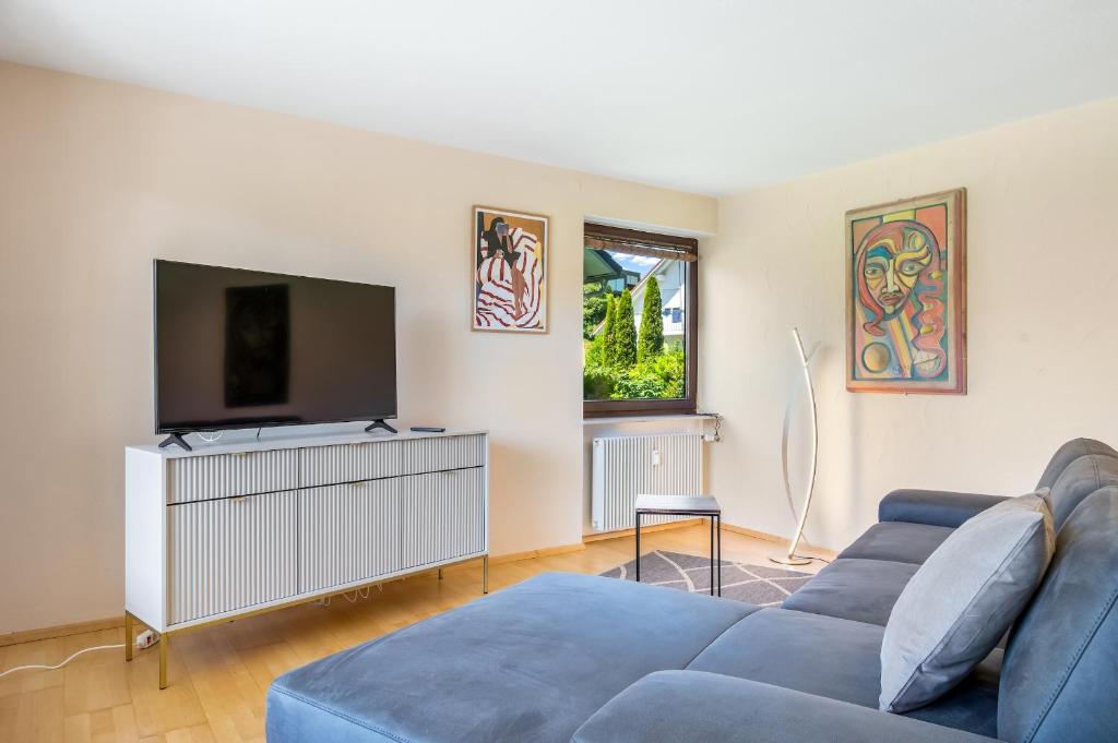 Ferienwohnung Aussichtsreich - großzügig mit Terrasse und Aussenkamin - 4