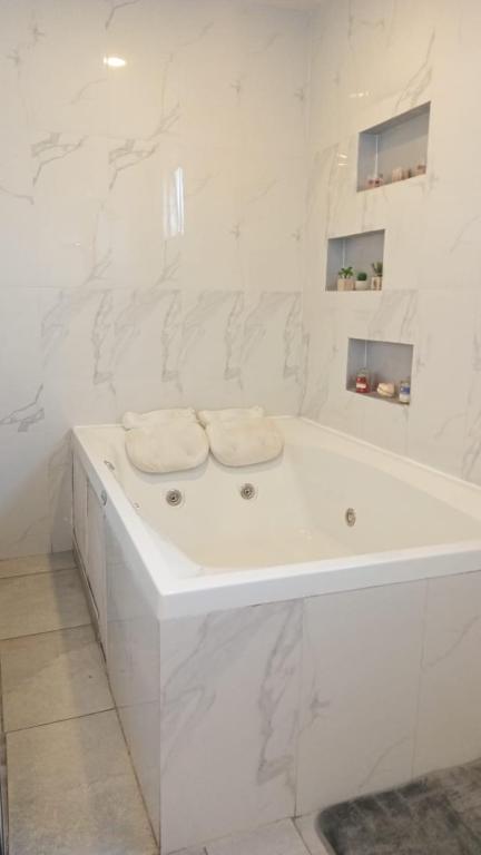 Departamento con jacuzzi 5 piso Condado 2 habitaciones - 3
