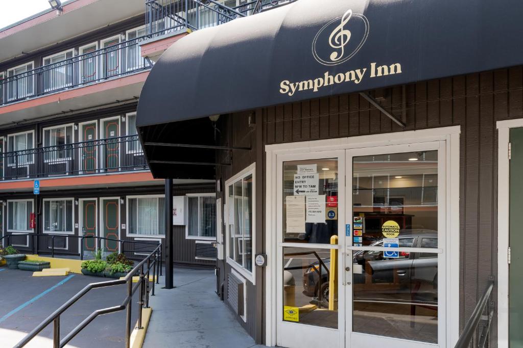 Symphony Inn