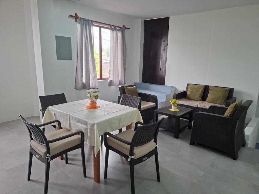 Family apartment near the pier - 1
