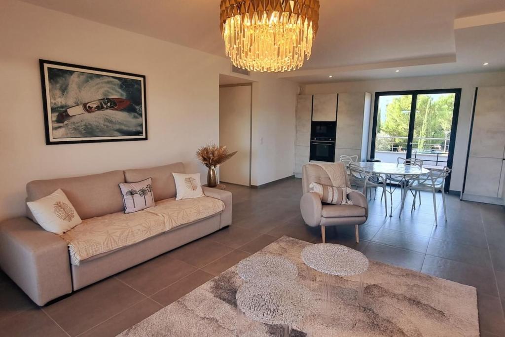 Superb apartment with swimming pool Domaine d'Arca - 3