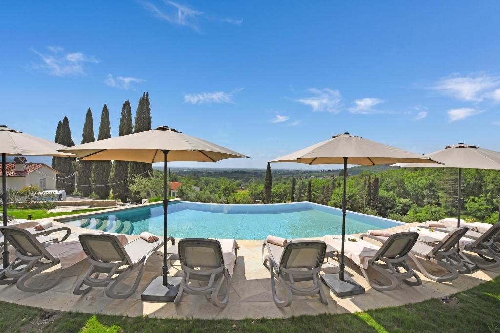 Villa Chimera Green 12 with Pool & Gym - 1