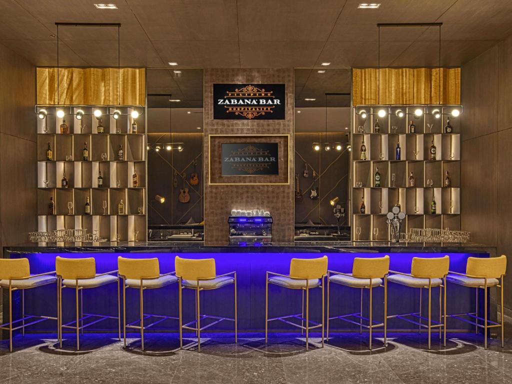 Bar/lounge