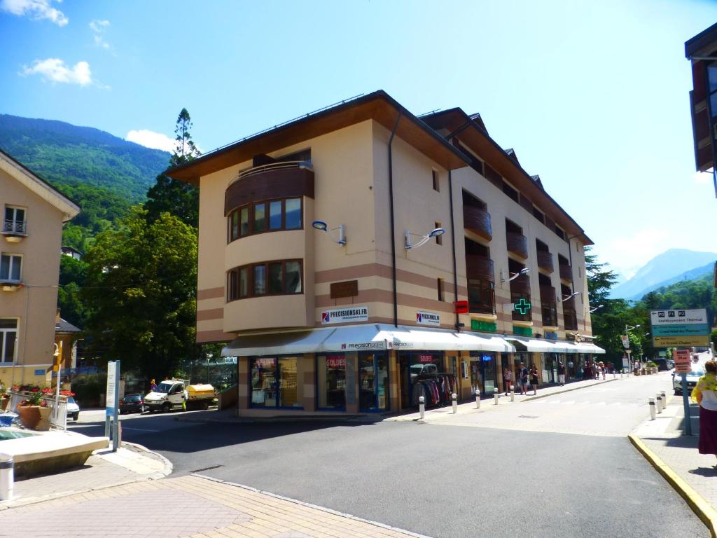 Residence Le Grand Chalet — Hotel in Brides-les-Bains
