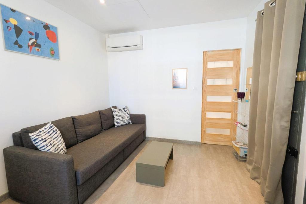 Studio 50m from the sea in Toulon - 4