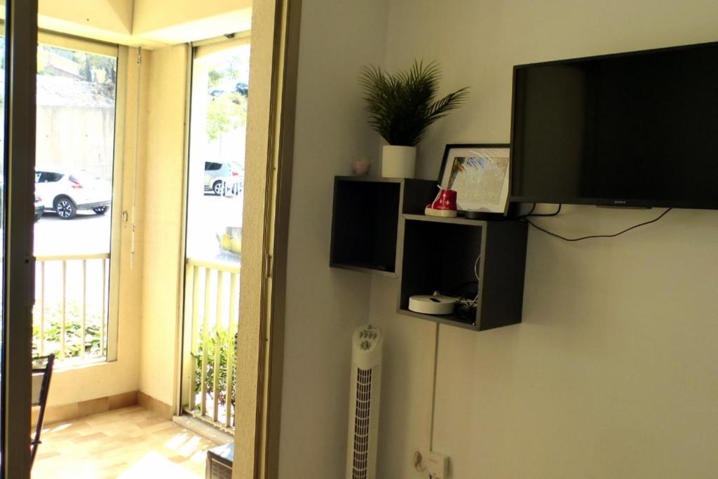Studio tout confort clim wifi piscine - 5
