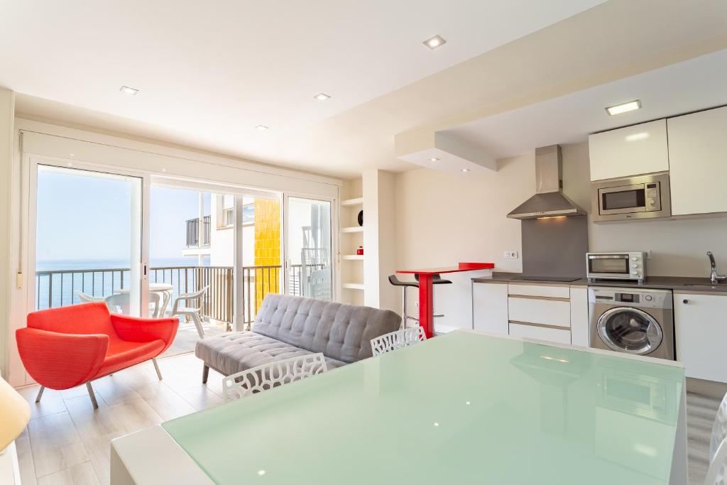 For a Stay Sant Jordi Cap Salou - 5