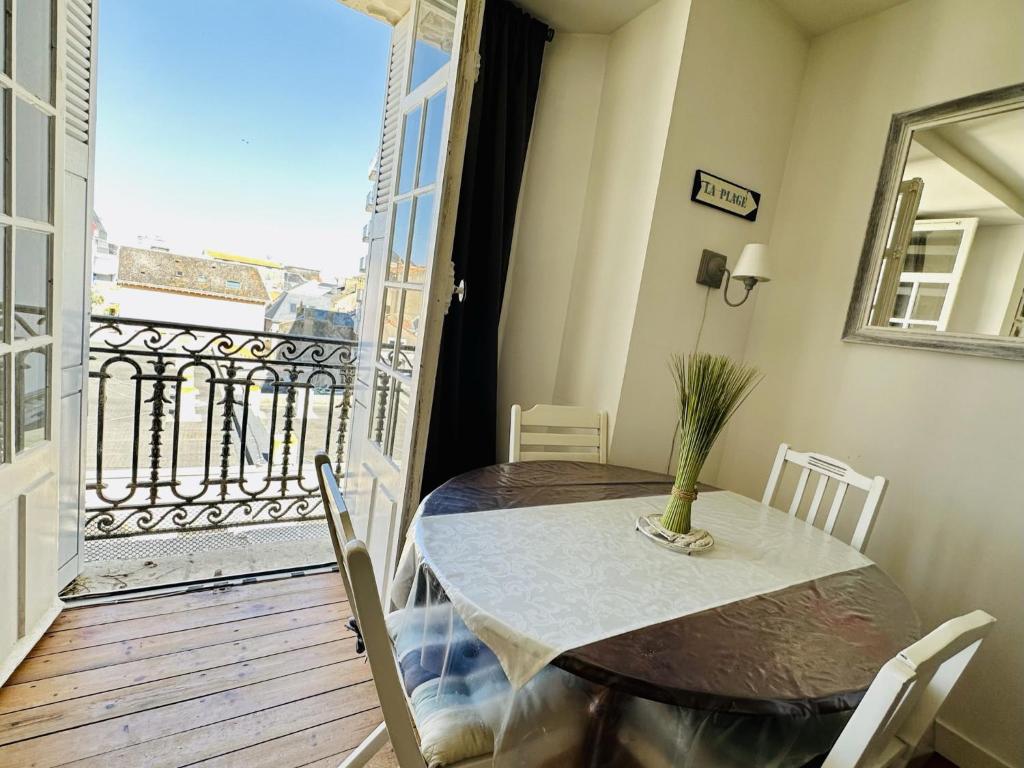 Duplex proche grande plage en plein centre ville des Sables - 3