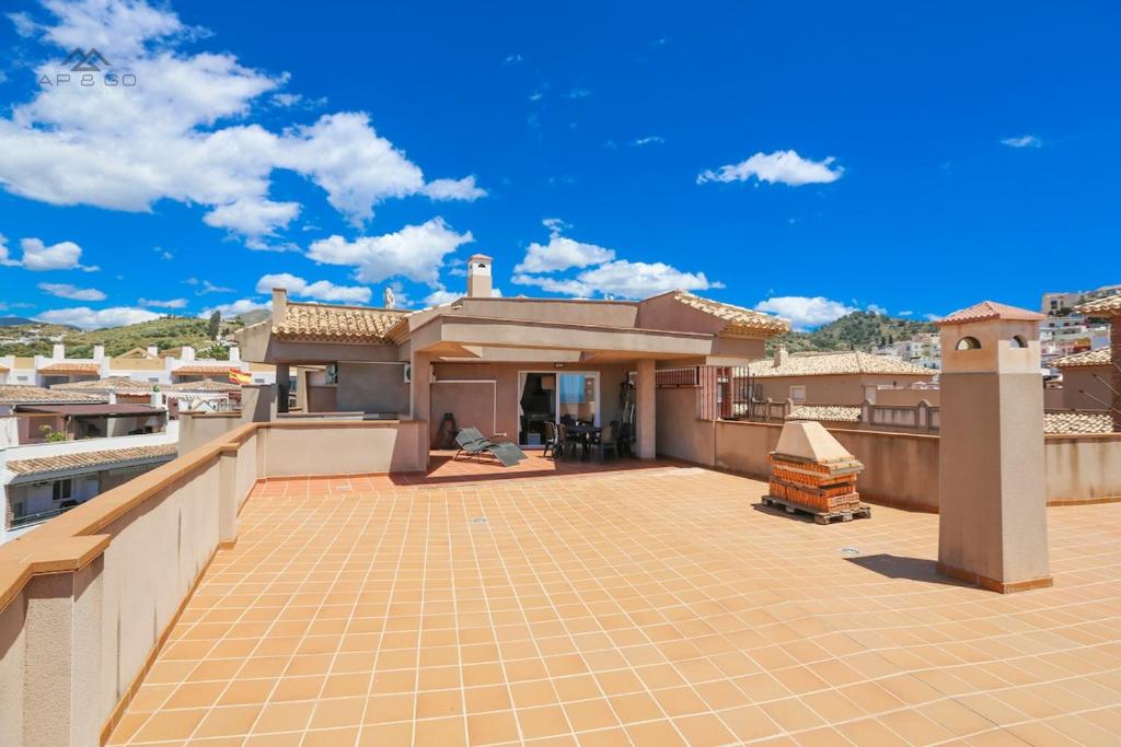 Fuerte Skyline Penthouse Sea Views & Garage - 2