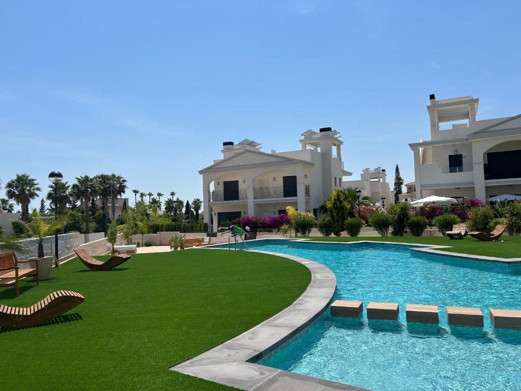Apartment Sol y Mar - Rooftop Terrace, Private Pool - Adhara Residence - 2