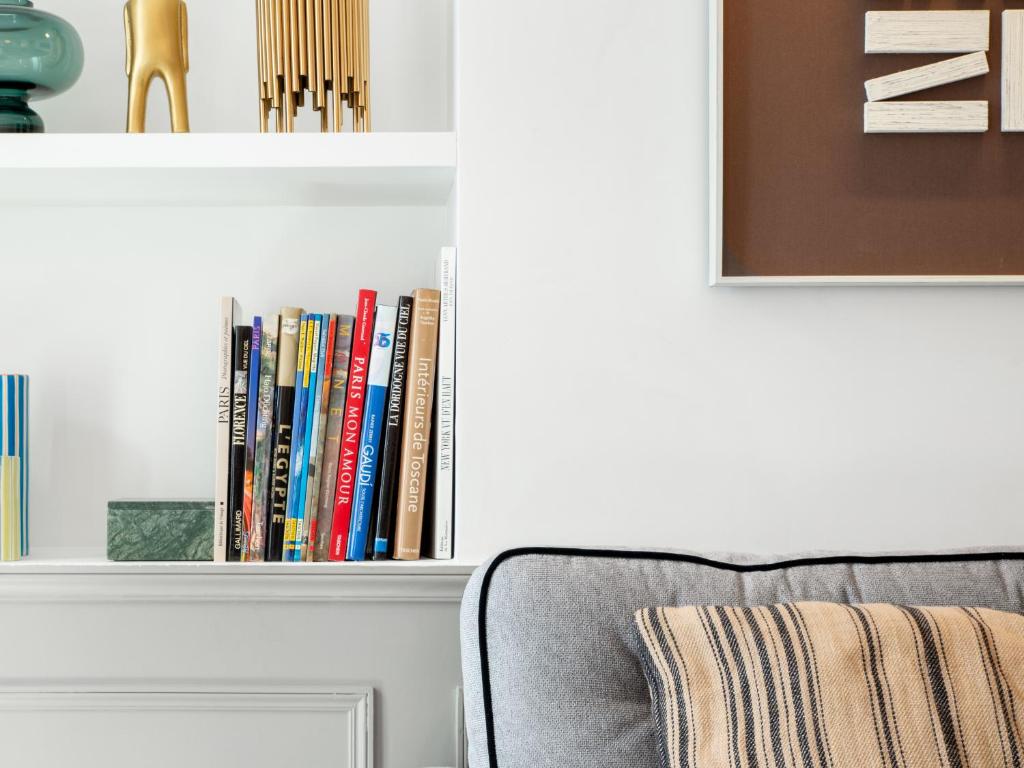 LivinParis - Luxury 3 & AC 4 Bedrooms Montmartre I - 5