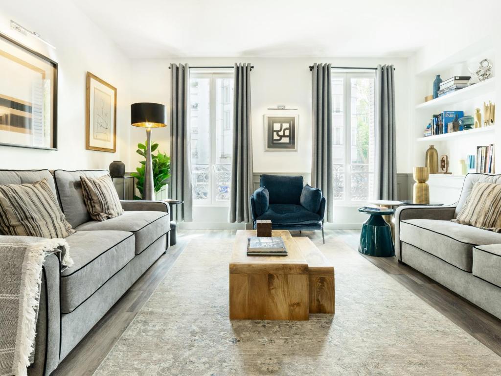 LivinParis - Luxury 3 & AC 4 Bedrooms Montmartre I - 1