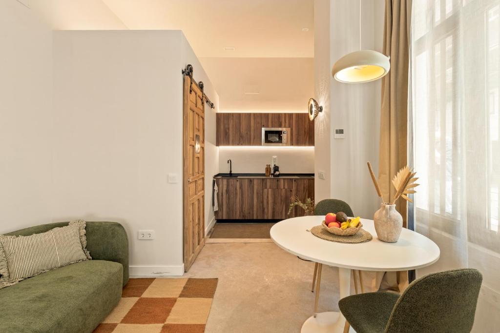 Arango Apartments - 1