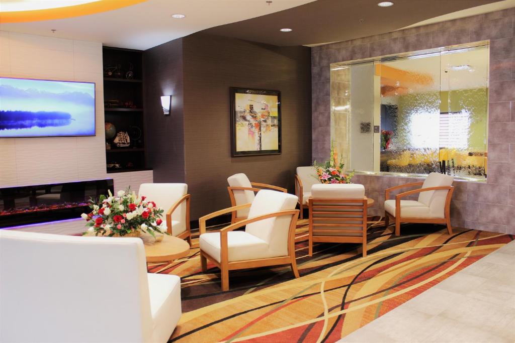 Wyndham Garden Edmonton Airport photo