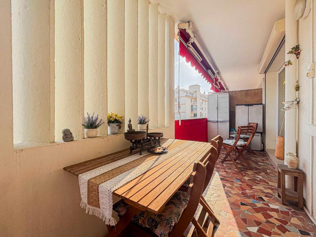 Entre mer et ville, cocon avec terrasse - 3 pers - 2