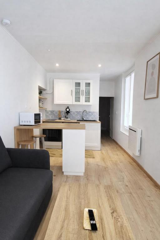 Cozy 1-bedroom apartment on Rue de la Préfecture - 1