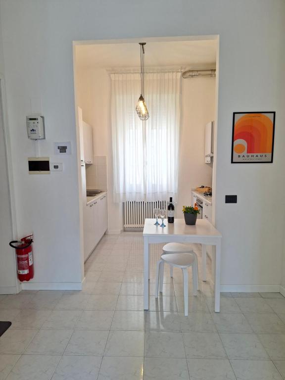 Como Vibe House - modern apt 5 min walk to center - 5