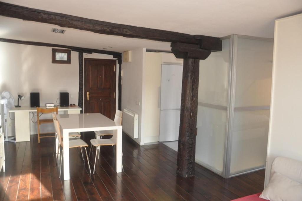 Estudio en el centro de la ciudad - 2