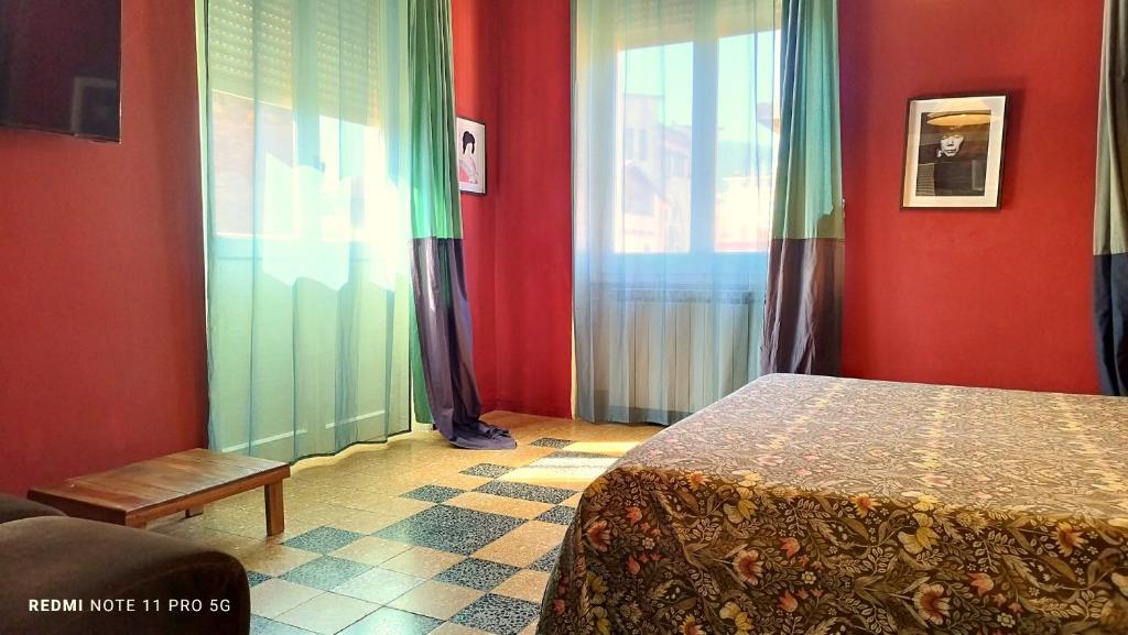 Jolie Rooms - 1