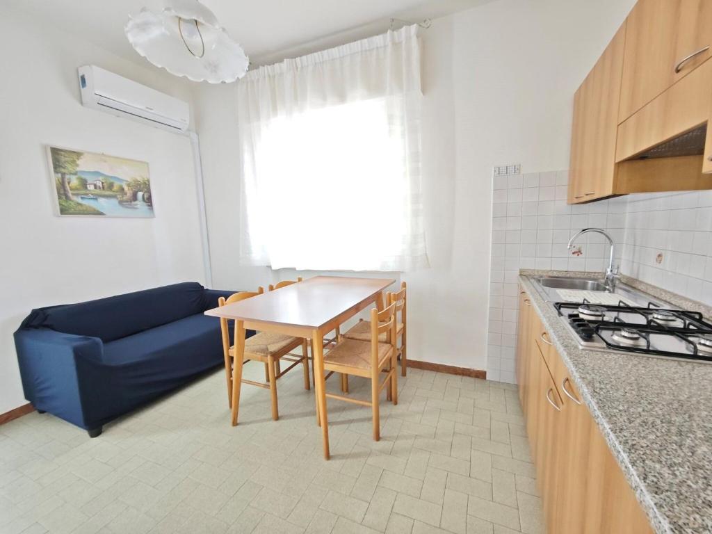 Cozy ground-floor retreat near the sea - 2