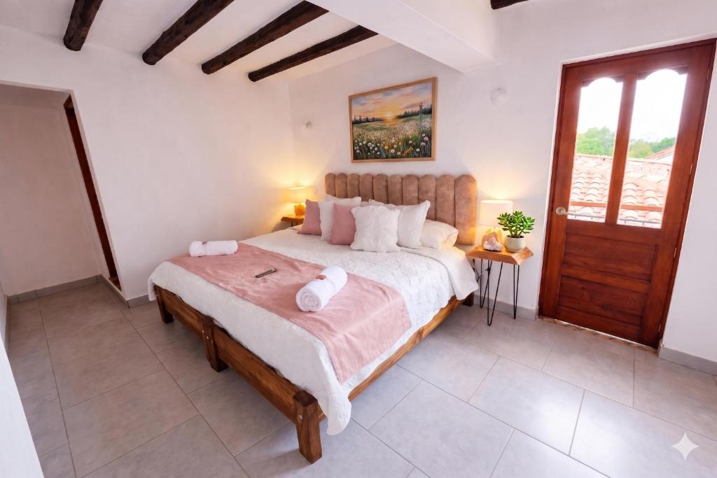Casa Hotel La Morada - 2