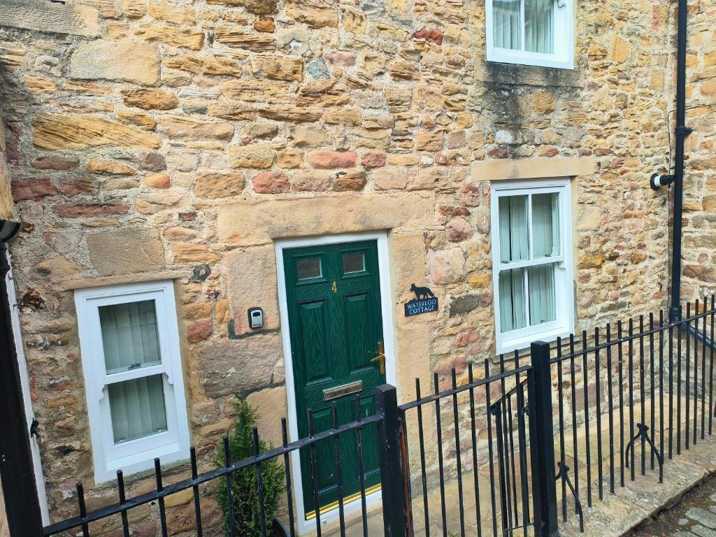 Waterloo Cottage, Barnard Castle - pet-friendly stay