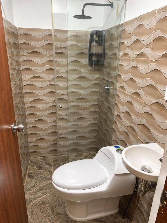 Estancias Aleli apartaestudio amoblado con cocina equipada para persona sola o pareja a tan solo 5 minutos de la terminal de transporte cerca del centro comercial chipichape 201 - 5